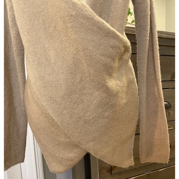 Wet Seal Long Sleeve Backless Asymetrical Sweater S Beige Camel Tan - Picture 5 of 9